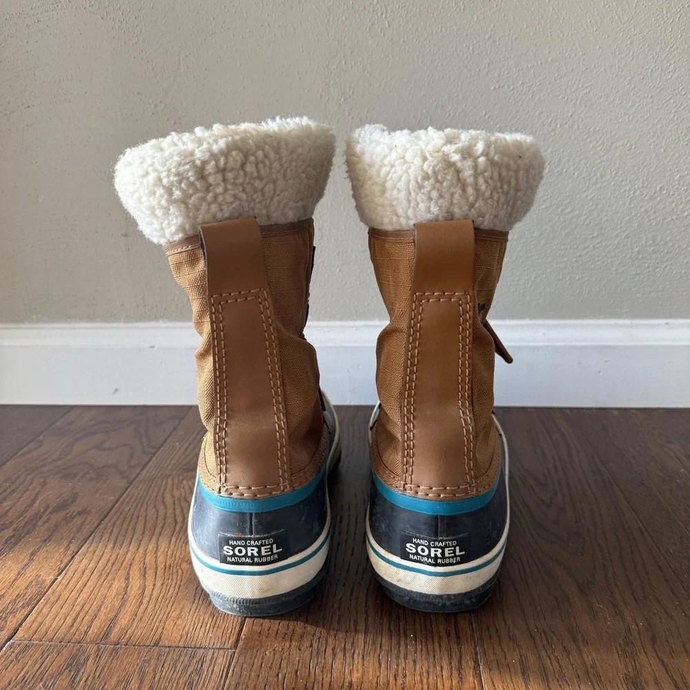 Sorel Winter Carnival Camel Brown Boots, Women's 7 US